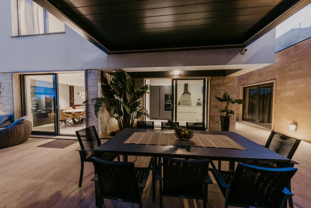 Villa Bloomhill Escape Trogir Exterior foto